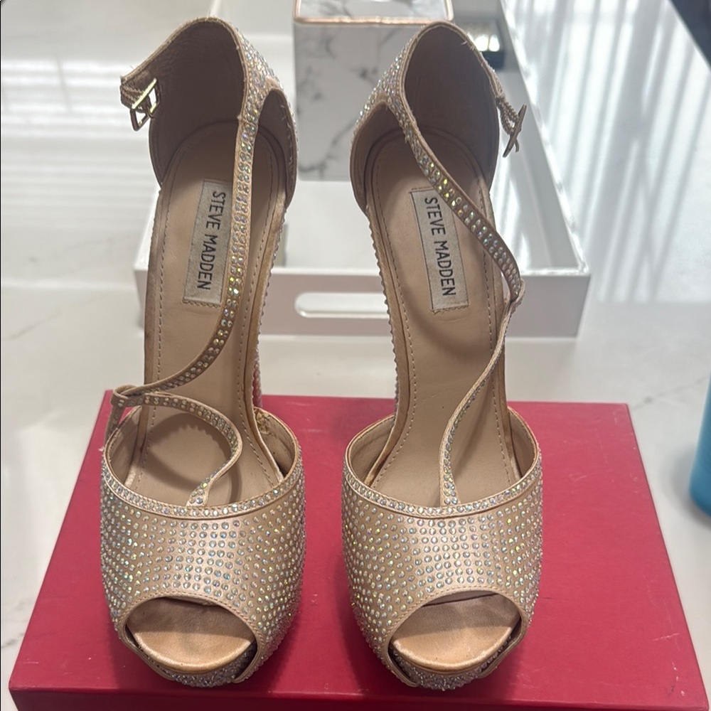 Steve Madden Gold Women's Heels